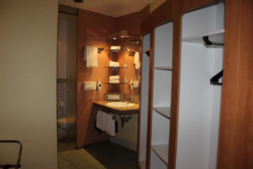 Hotel Holledau Geisenhausen Habitación foto